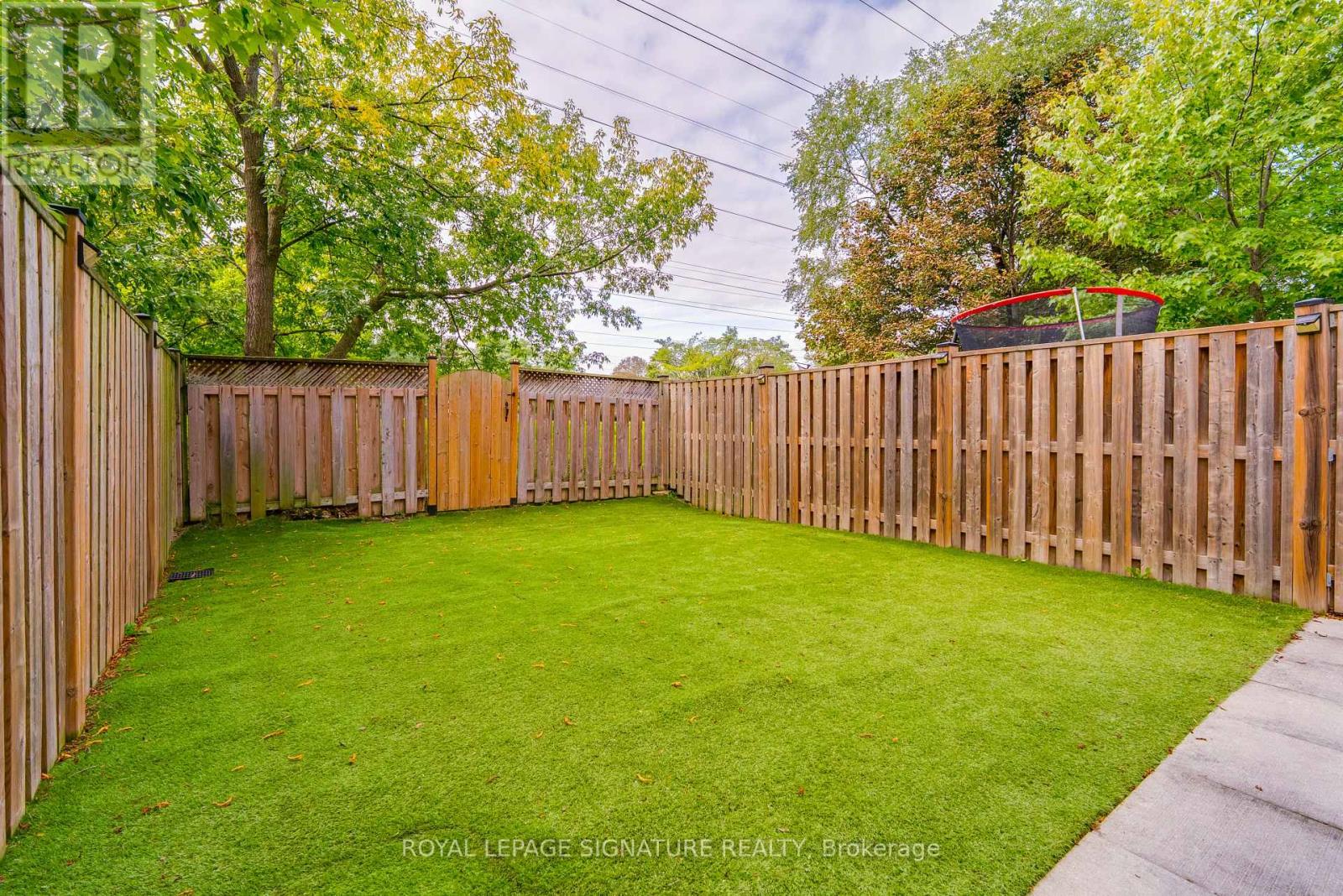 18 Matthew Court, Toronto, Ontario  M9B 0C1 - Photo 38 - W13808796