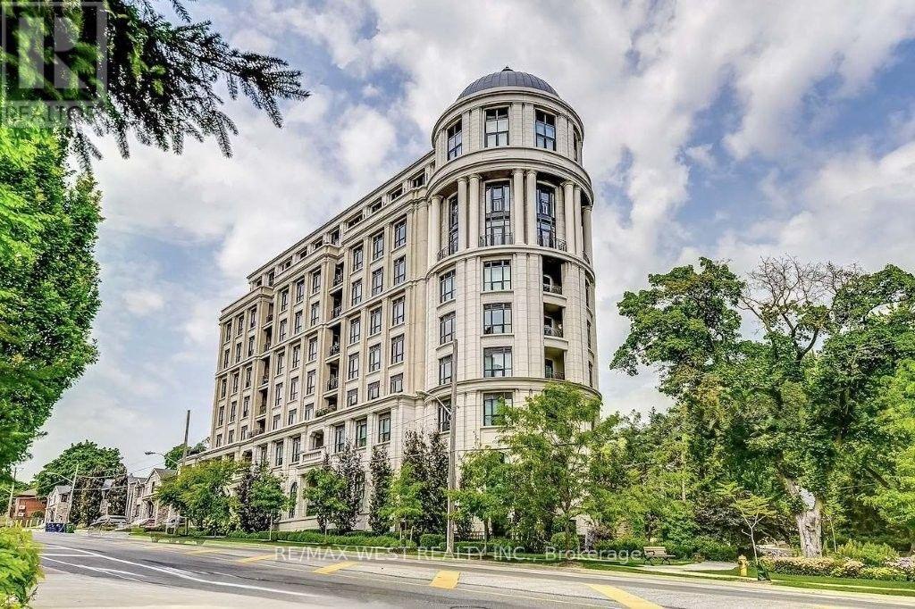 302 - 4 THE KINGSWAY, Toronto, Ontario