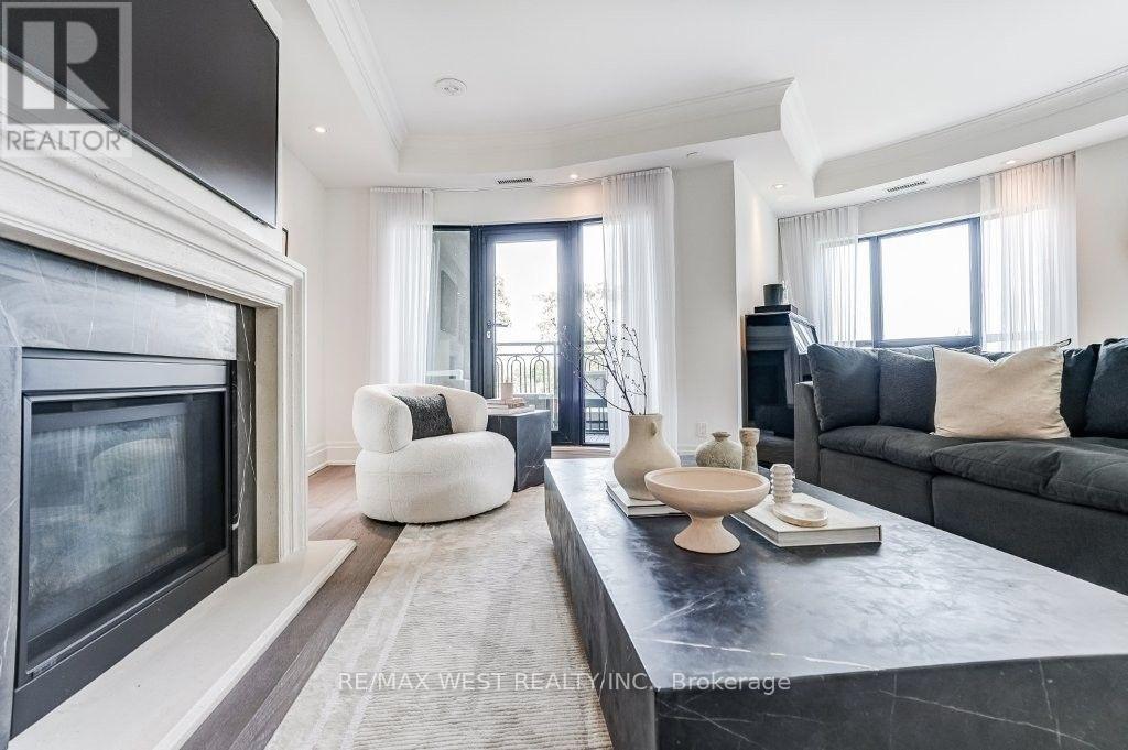 302 - 4 The Kingsway, Toronto, Ontario  M8X 2T1 - Photo 14 - W13808842