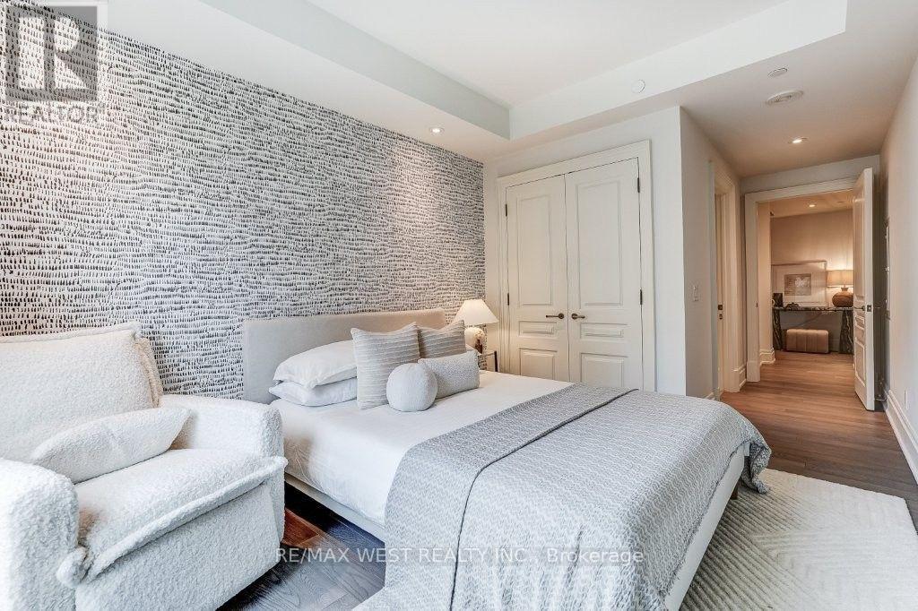 302 - 4 The Kingsway, Toronto, Ontario  M8X 2T1 - Photo 37 - W13808842