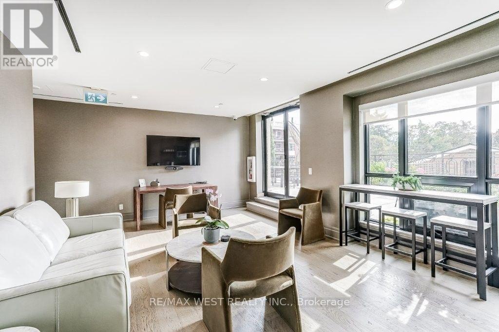 302 - 4 The Kingsway, Toronto, Ontario  M8X 2T1 - Photo 46 - W13808842