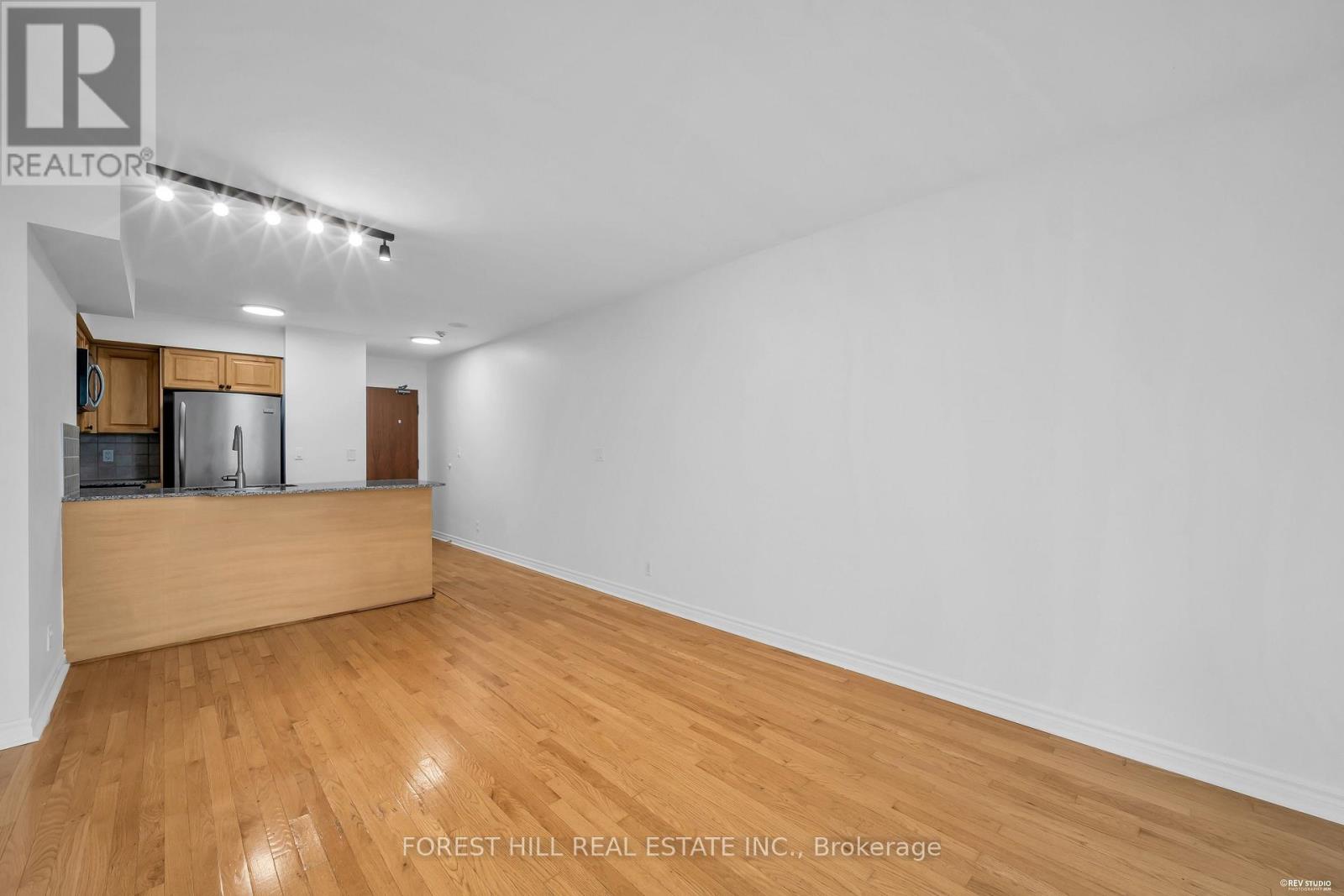 705 - 33 Elm Drive W, Mississauga, Ontario  L5B 4L2 - Photo 17 - W13808850