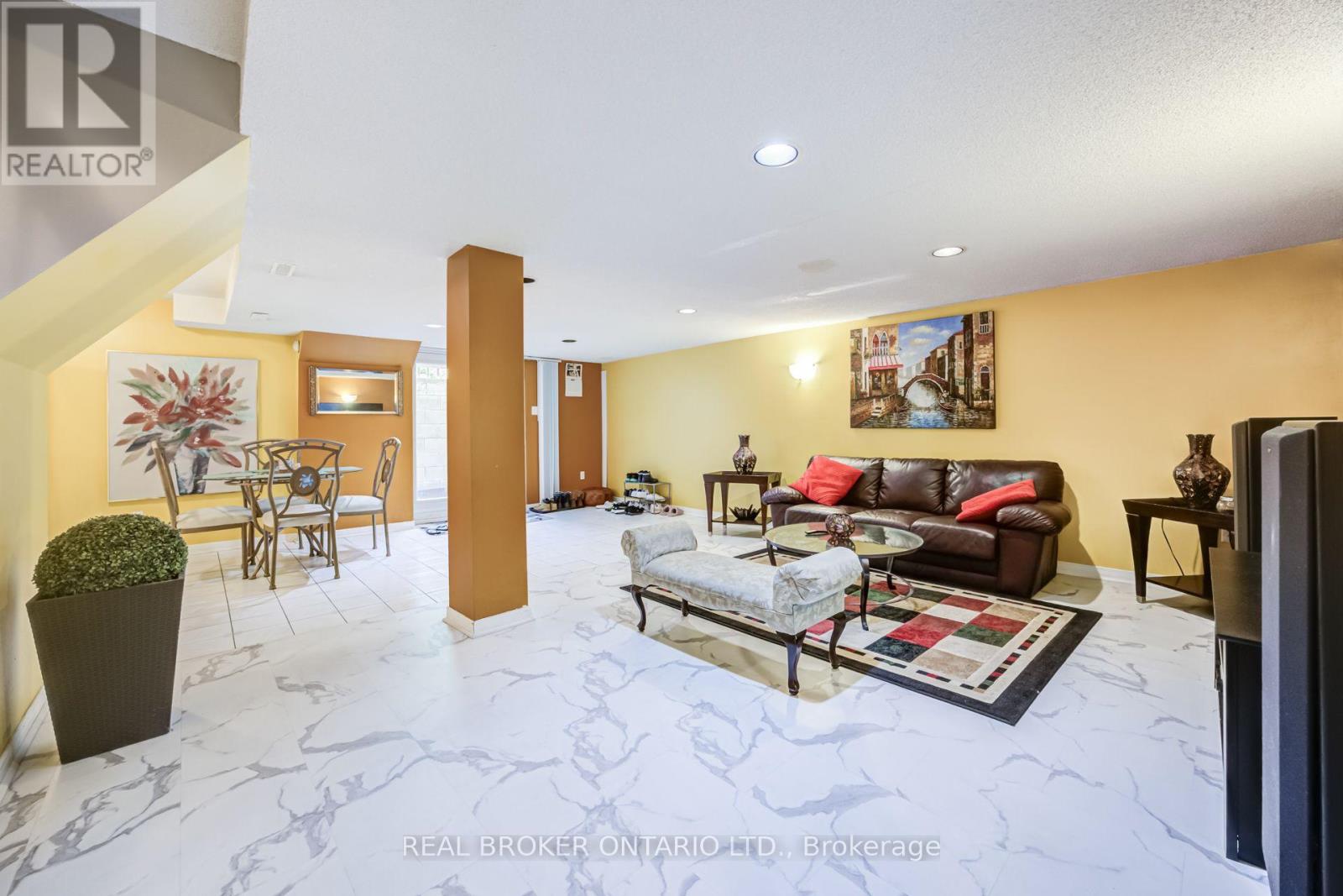 60 Ravenswood Drive, Brampton, Ontario  L6Y 3Z4 - Photo 29 - W13808936