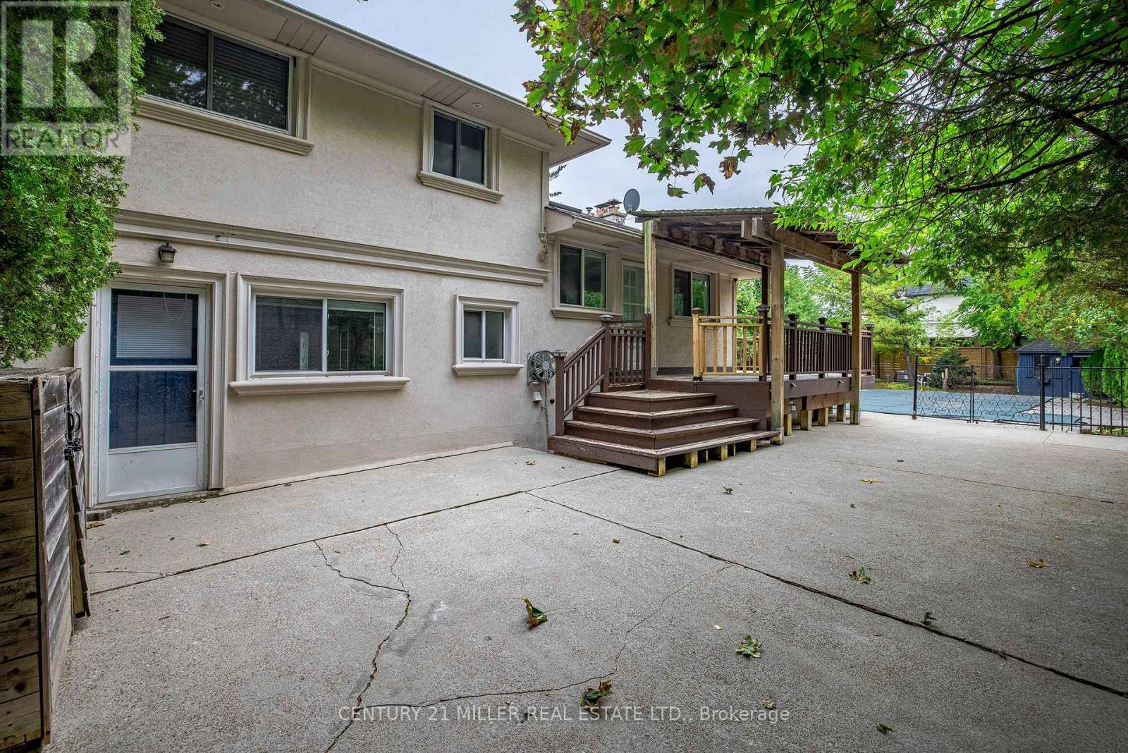 2039 Wakely Street, Oakville, Ontario  L6L 2K3 - Photo 24 - W13808938