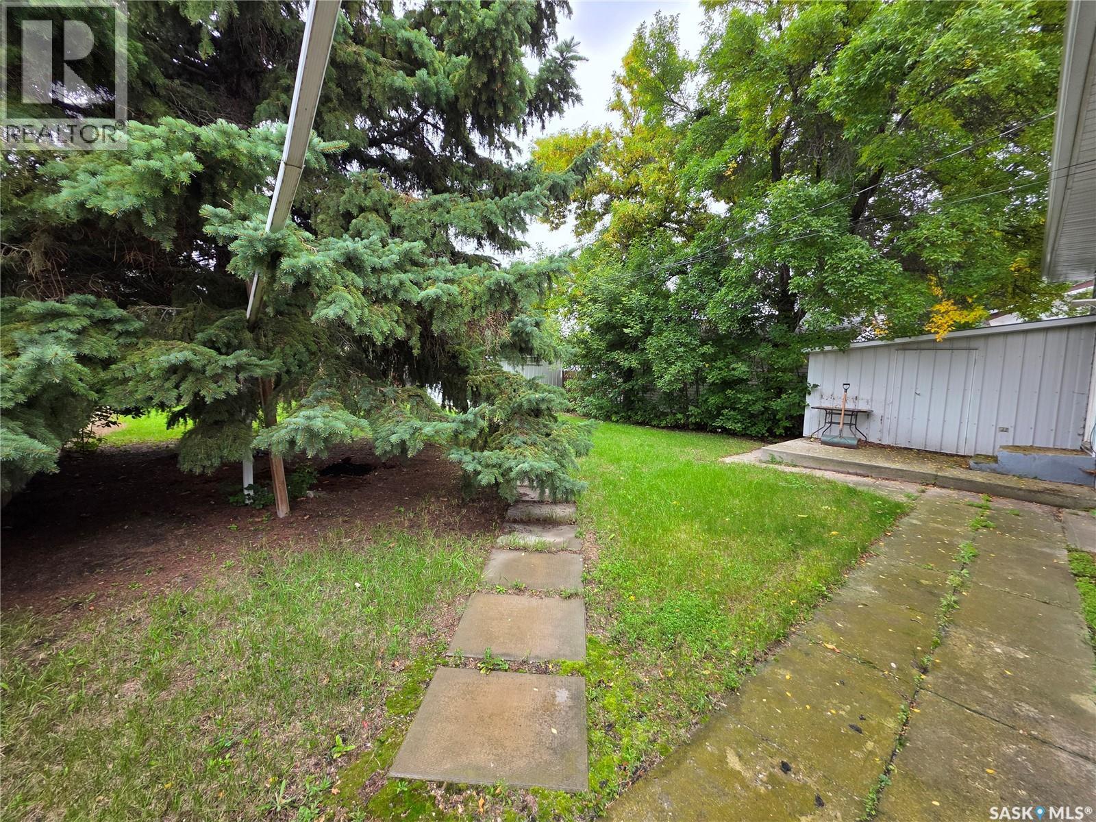 138 6th Avenue E, Melville, Saskatchewan  S0A 2P0 - Photo 6 - SK048991