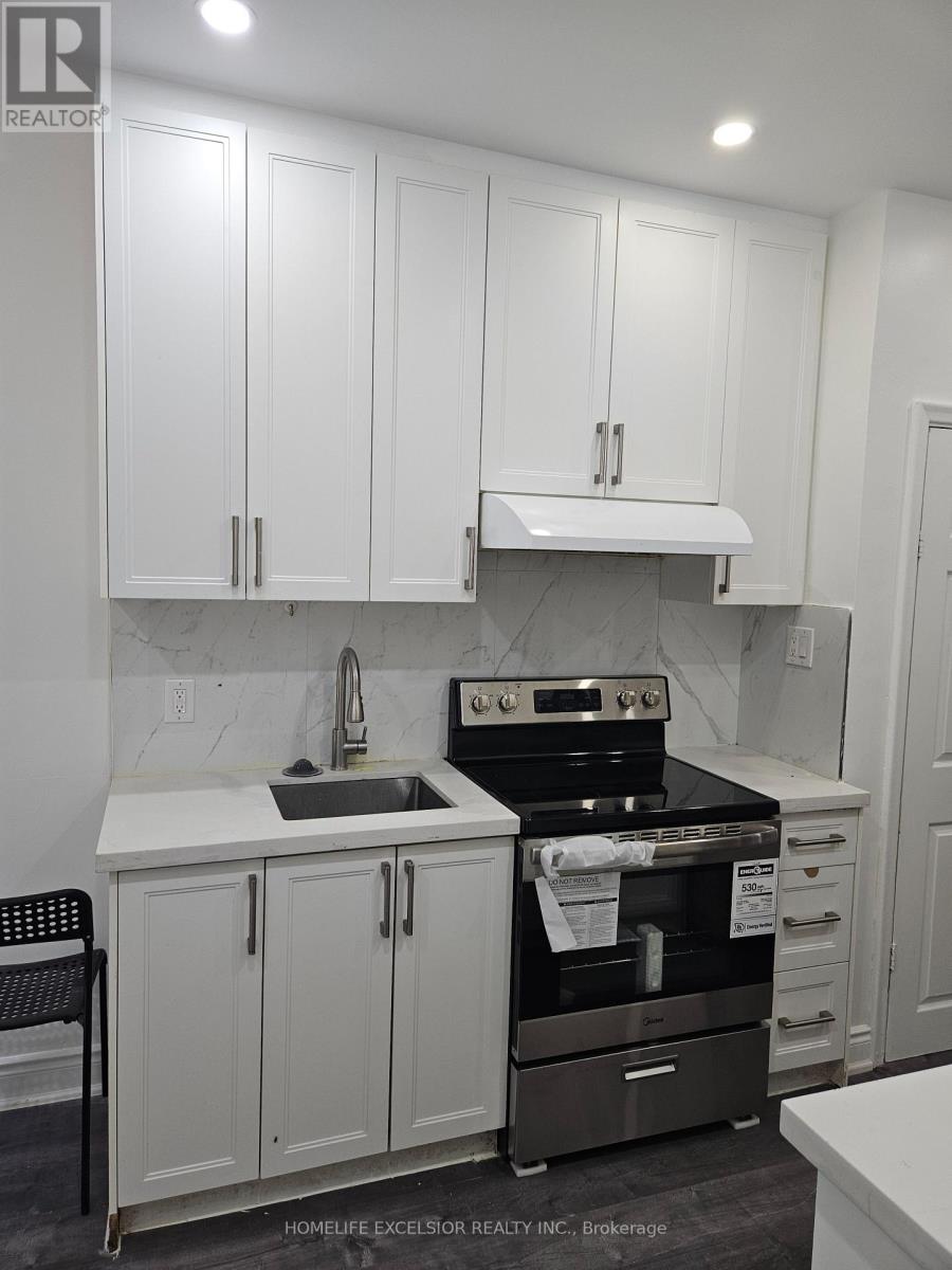 Main - 82 Pandora Circle, Toronto, Ontario  M1H 1V7 - Photo 4 - E13789158