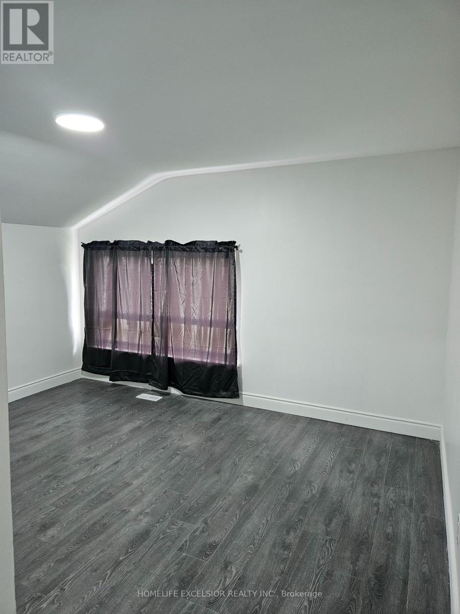 Main - 82 Pandora Circle, Toronto, Ontario  M1H 1V7 - Photo 7 - E13789158