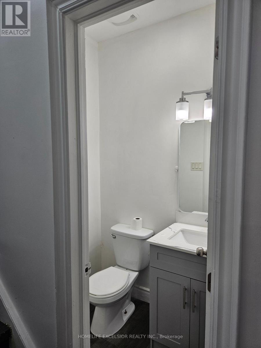 Main - 82 Pandora Circle, Toronto, Ontario  M1H 1V7 - Photo 5 - E13789158