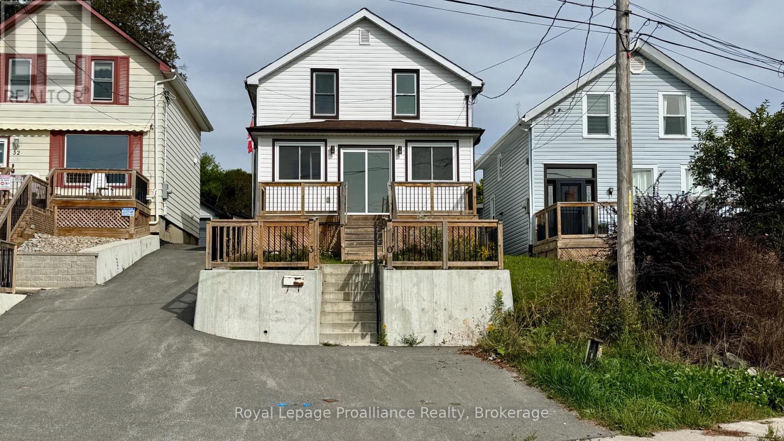 30 Alexander Street, Port Hope, Ontario  L1A 1B2 - Photo 2 - X13808048