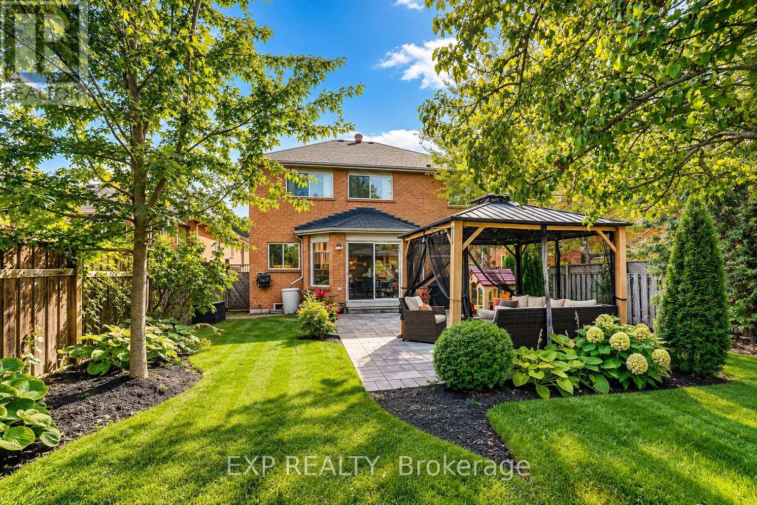 499 Silken Laumann Drive, Newmarket, Ontario  L3X 2H9 - Photo 35 - N13808012