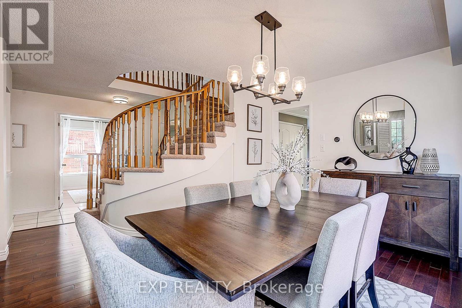 499 Silken Laumann Drive, Newmarket, Ontario  L3X 2H9 - Photo 6 - N13808012