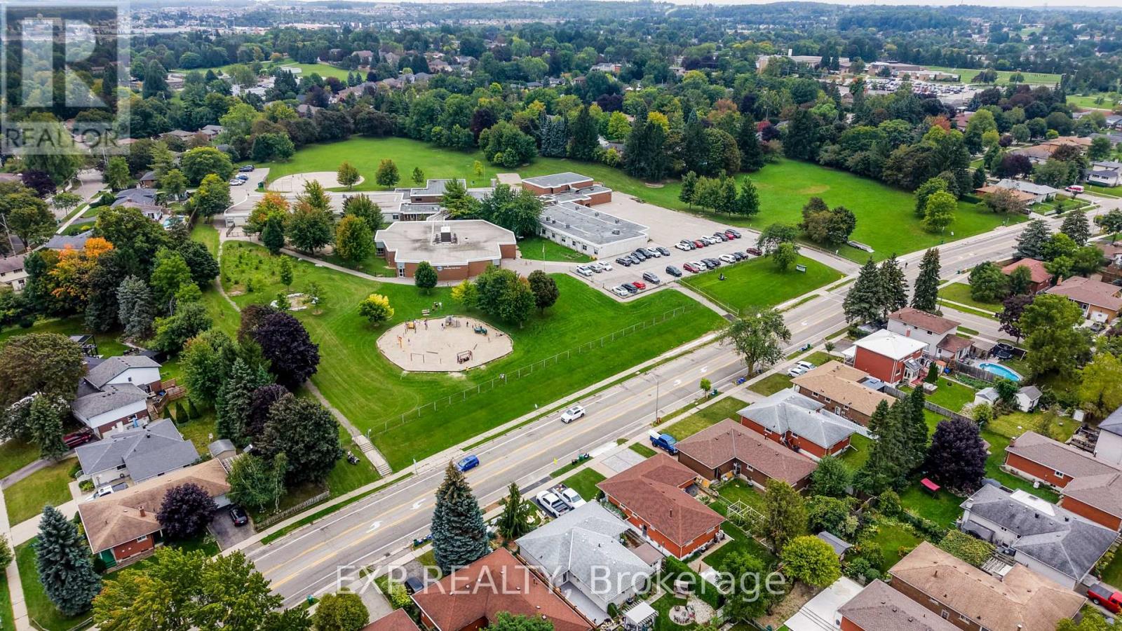 16 Bonnylyn Drive, Waterloo, Ontario  N2M 1S6 - Photo 42 - X13808822
