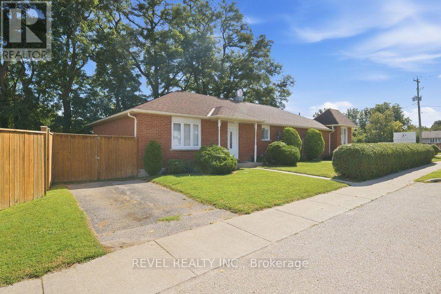B - 286 OAKLAND ROAD, Brant, Ontario