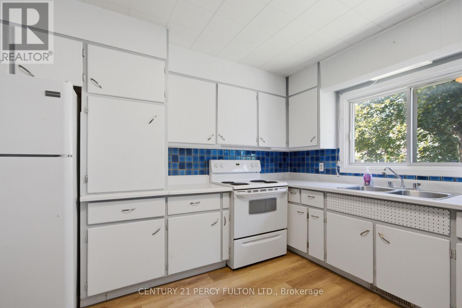 7 Valleyview Crescent, Belleville, Ontario  K8P 3E9 - Photo 10 - X13808870