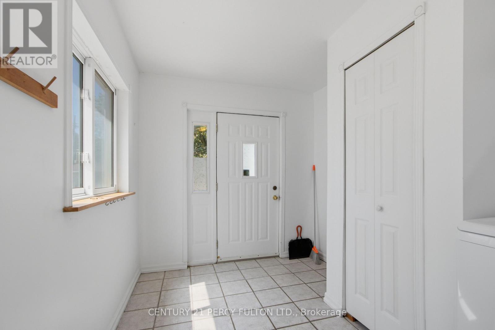 7 Valleyview Crescent, Belleville, Ontario  K8P 3E9 - Photo 12 - X13808870