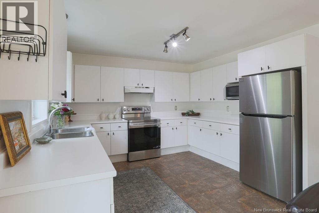 135 Vincent Road, Quispamsis, New Brunswick  E2E 1R1 - Photo 4 - NB148097