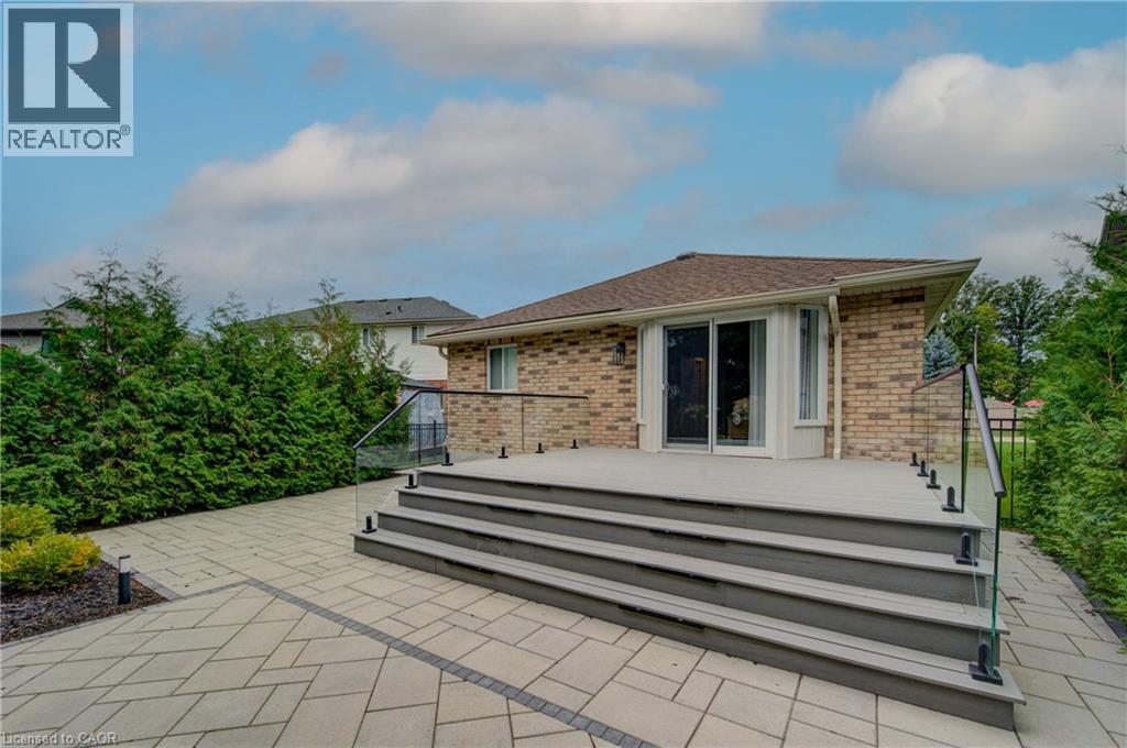 574 Clipper Drive, Waterloo, Ontario  N2K 4B4 - Photo 42 - 40860023