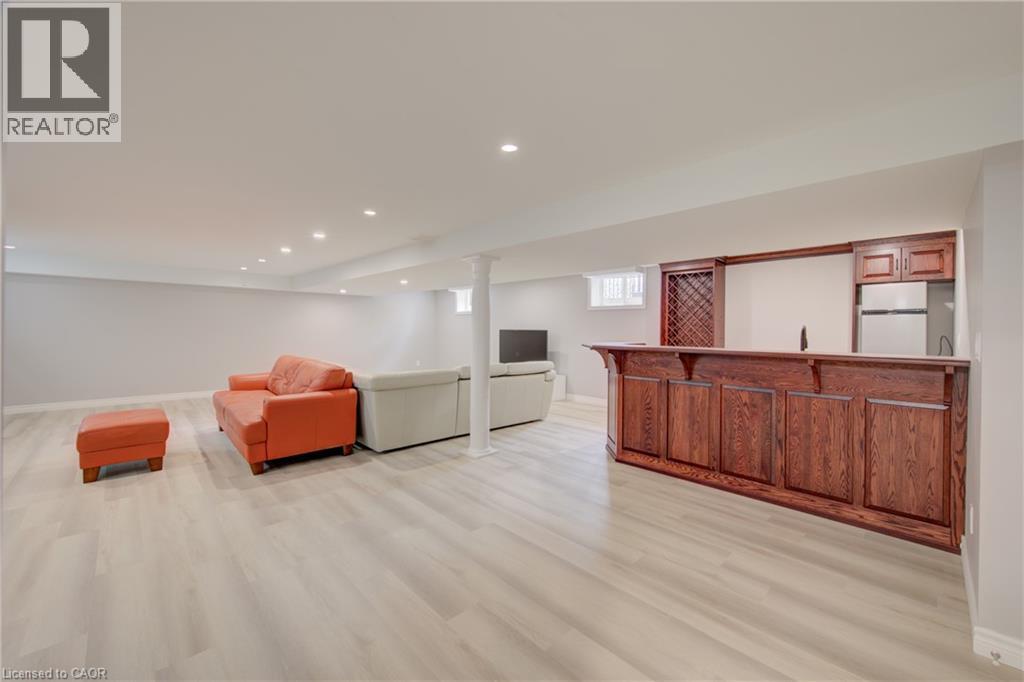 574 Clipper Drive, Waterloo, Ontario  N2K 4B4 - Photo 33 - 40860023