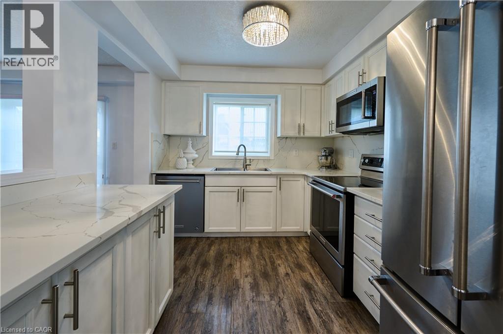 6 Upper Mercer Street Unit# A1, Kitchener, Ontario  N2A 0E4 - Photo 11 - 40864263