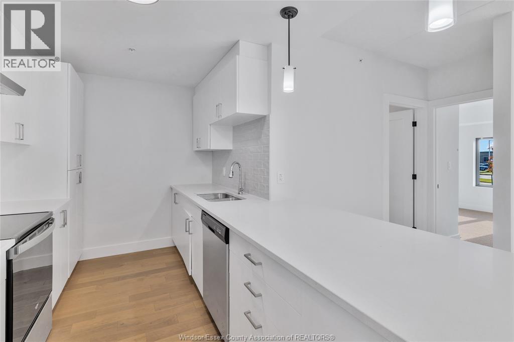 2600 Sandwich West Parkway Unit# 102, Lasalle, Ontario  N9H 1H3 - Photo 7 - 26023130