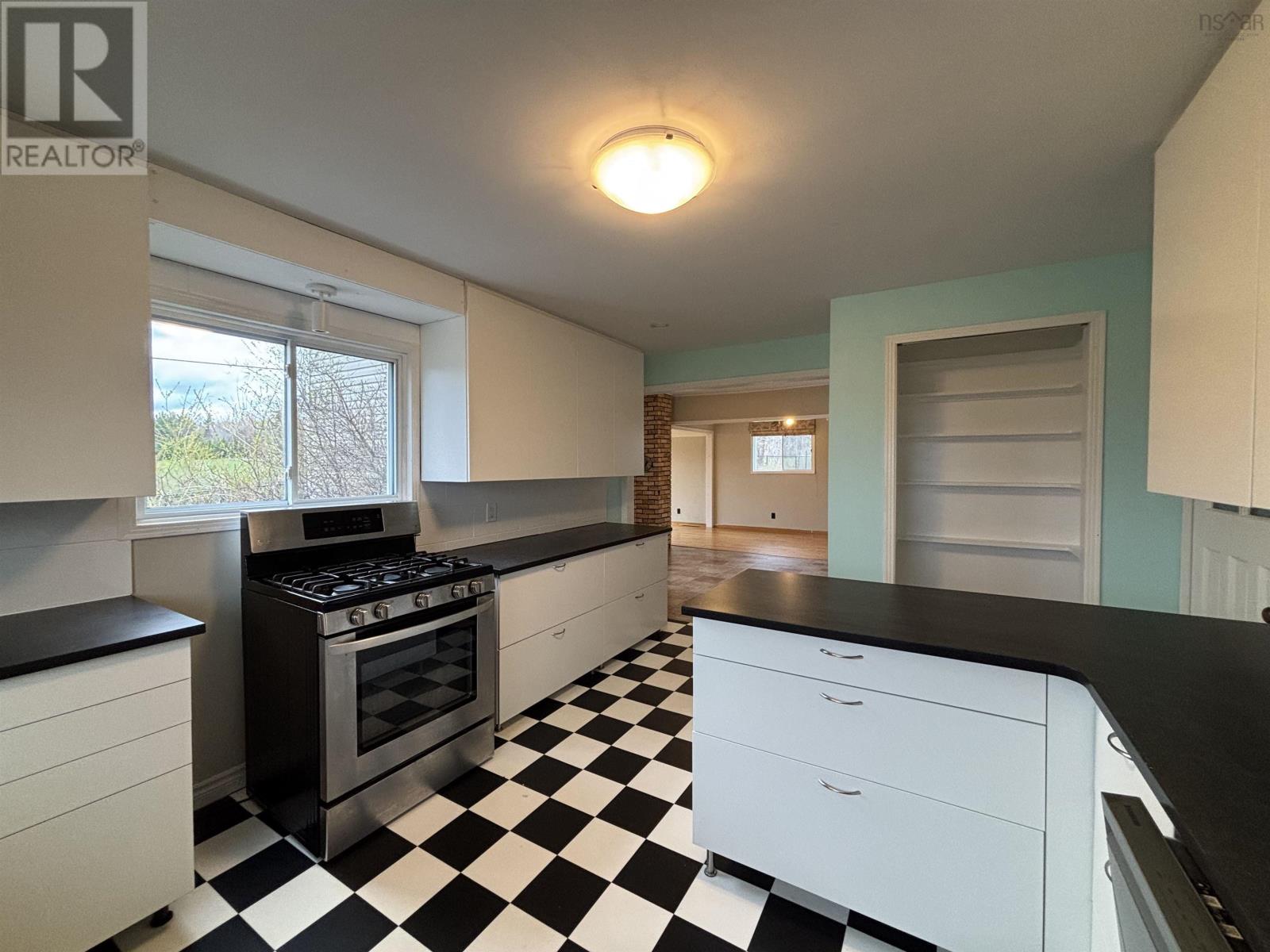 700 Farmington Road, Farmington, Nova Scotia  B0R 1A0 - Photo 11 - 202610252