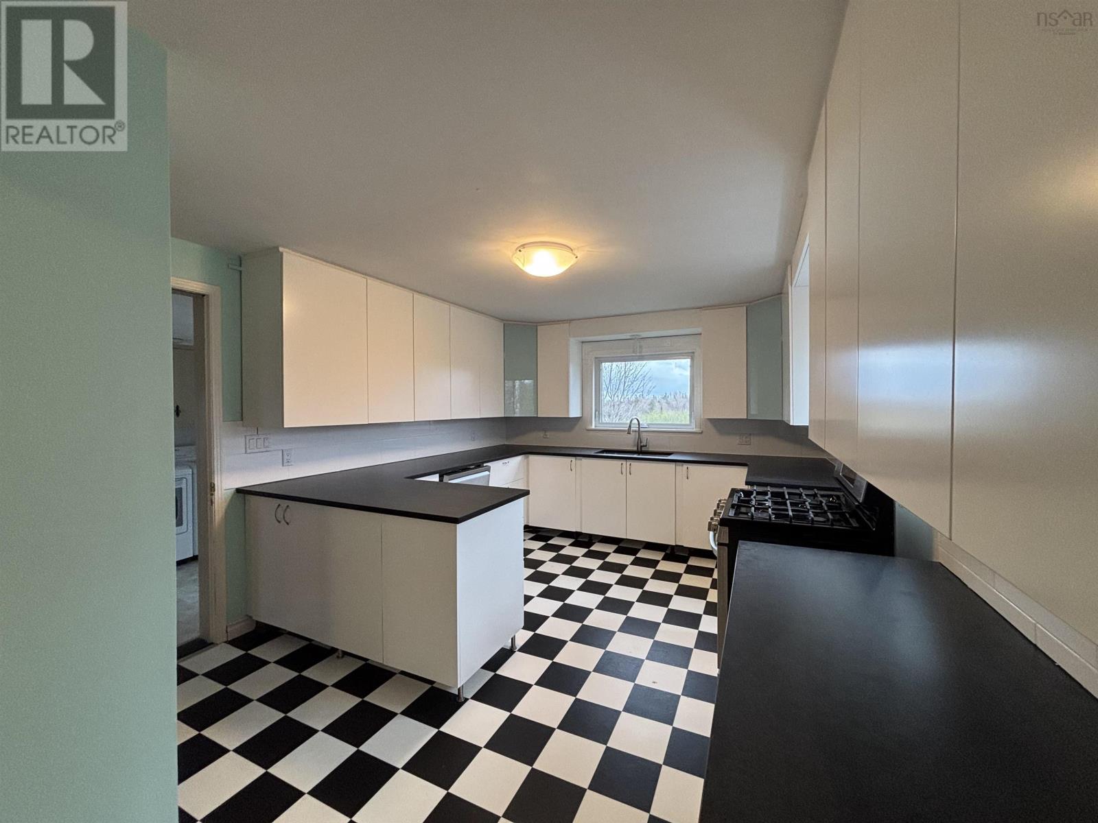 700 Farmington Road, Farmington, Nova Scotia  B0R 1A0 - Photo 13 - 202610252