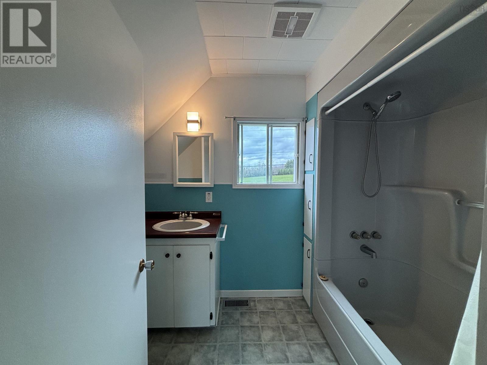 700 Farmington Road, Farmington, Nova Scotia  B0R 1A0 - Photo 36 - 202610252
