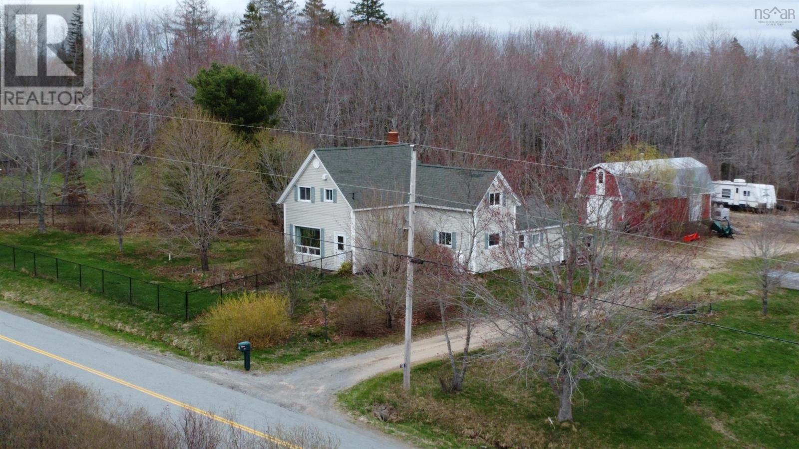 700 Farmington Road, Farmington, Nova Scotia  B0R 1A0 - Photo 4 - 202610252