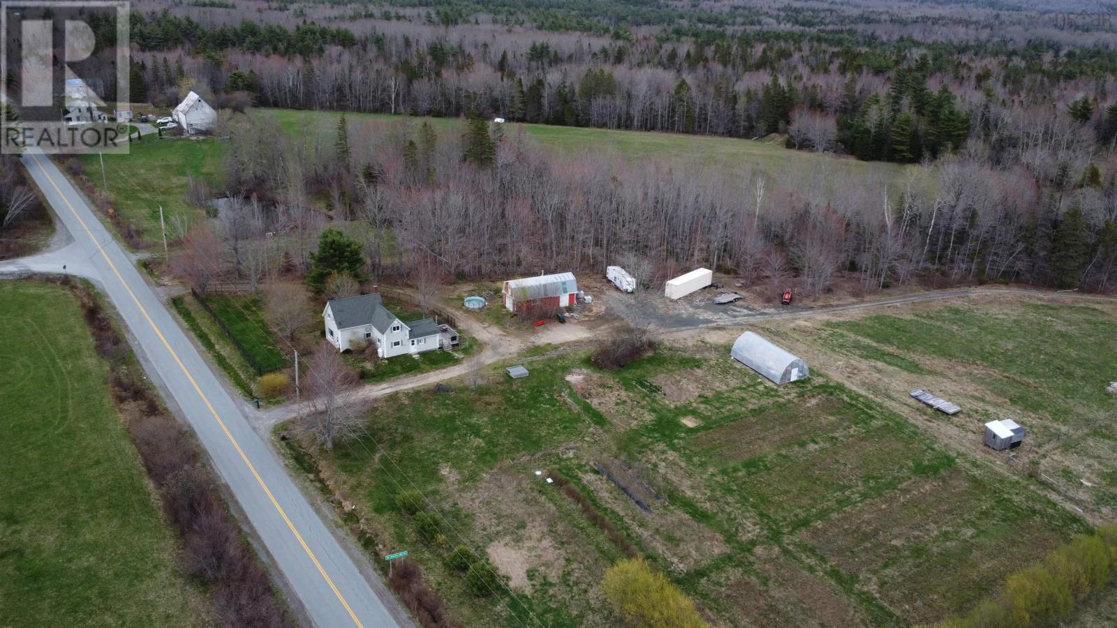 700 Farmington Road, Farmington, Nova Scotia  B0R 1A0 - Photo 5 - 202610252