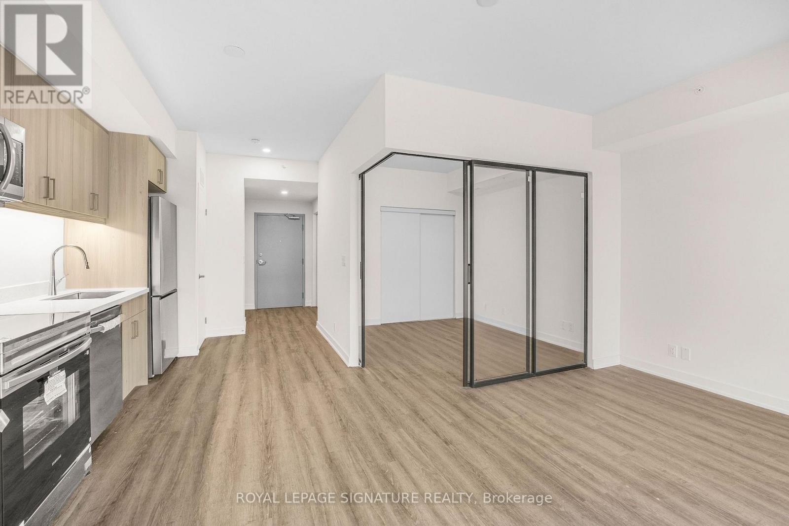347 - 350 Prince Charles Drive S, Welland, Ontario  L3C 5A6 - Photo 11 - X13797642