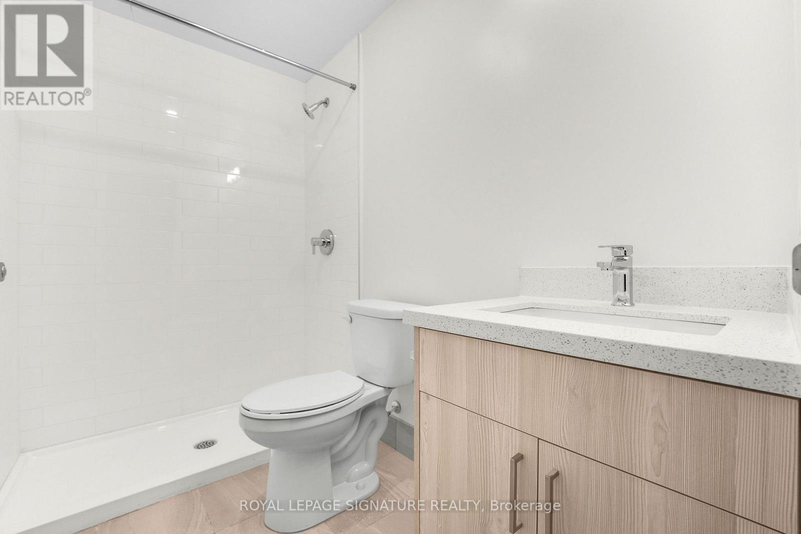 347 - 350 Prince Charles Drive S, Welland, Ontario  L3C 5A6 - Photo 24 - X13797642