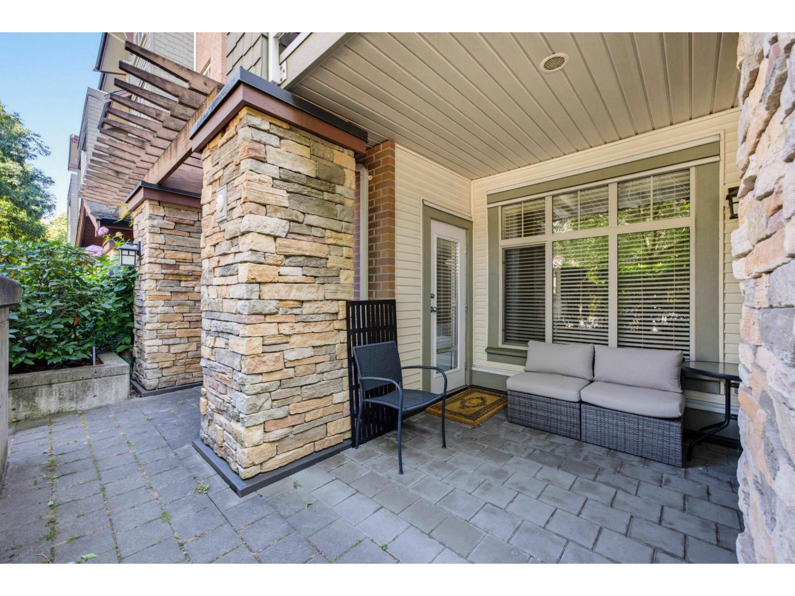 101 6500 194 STREET, Surrey, British Columbia