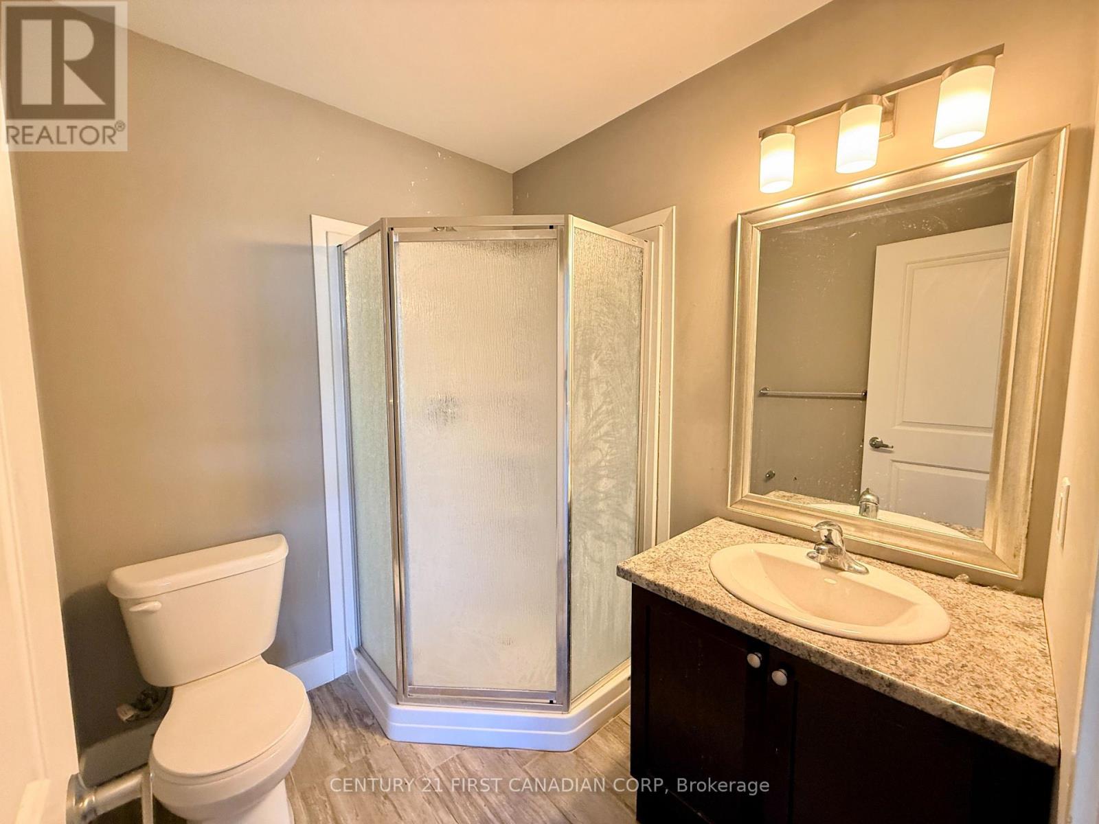 208 - 1960 Dalmagarry Road, London North, Ontario  N6G 0T8 - Photo 4 - X13809192