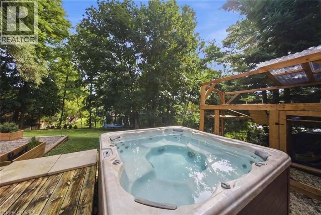 11 Dundas Street W, Paris, Ontario  N3L 1E9 - Photo 40 - 40861699