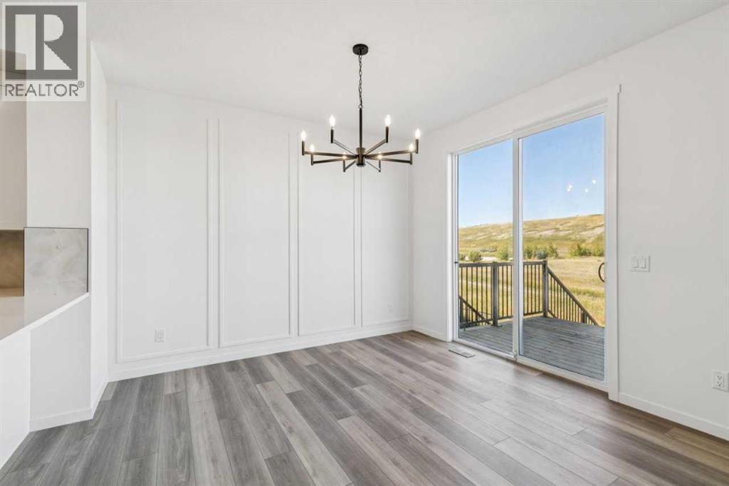 85 Walgrove Bay SE photo 19