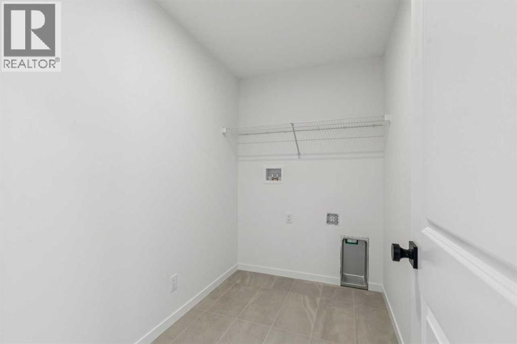 85 Walgrove Bay SE photo 29