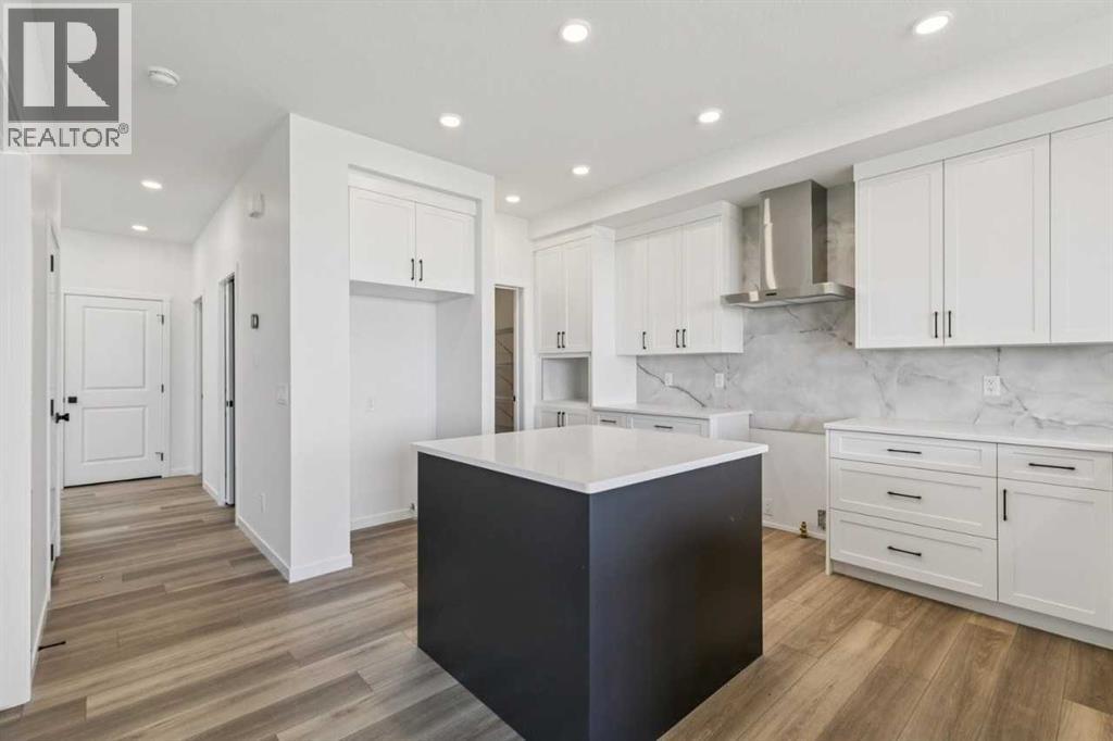 85 Walgrove Bay SE photo 8