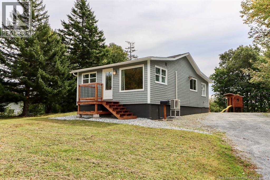 3478 Loch Lomond Road, Saint John, New Brunswick  E2N 1B8 - Photo 1 - NB148218