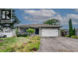27 OLIVETREE Road, Brantford, Ontario