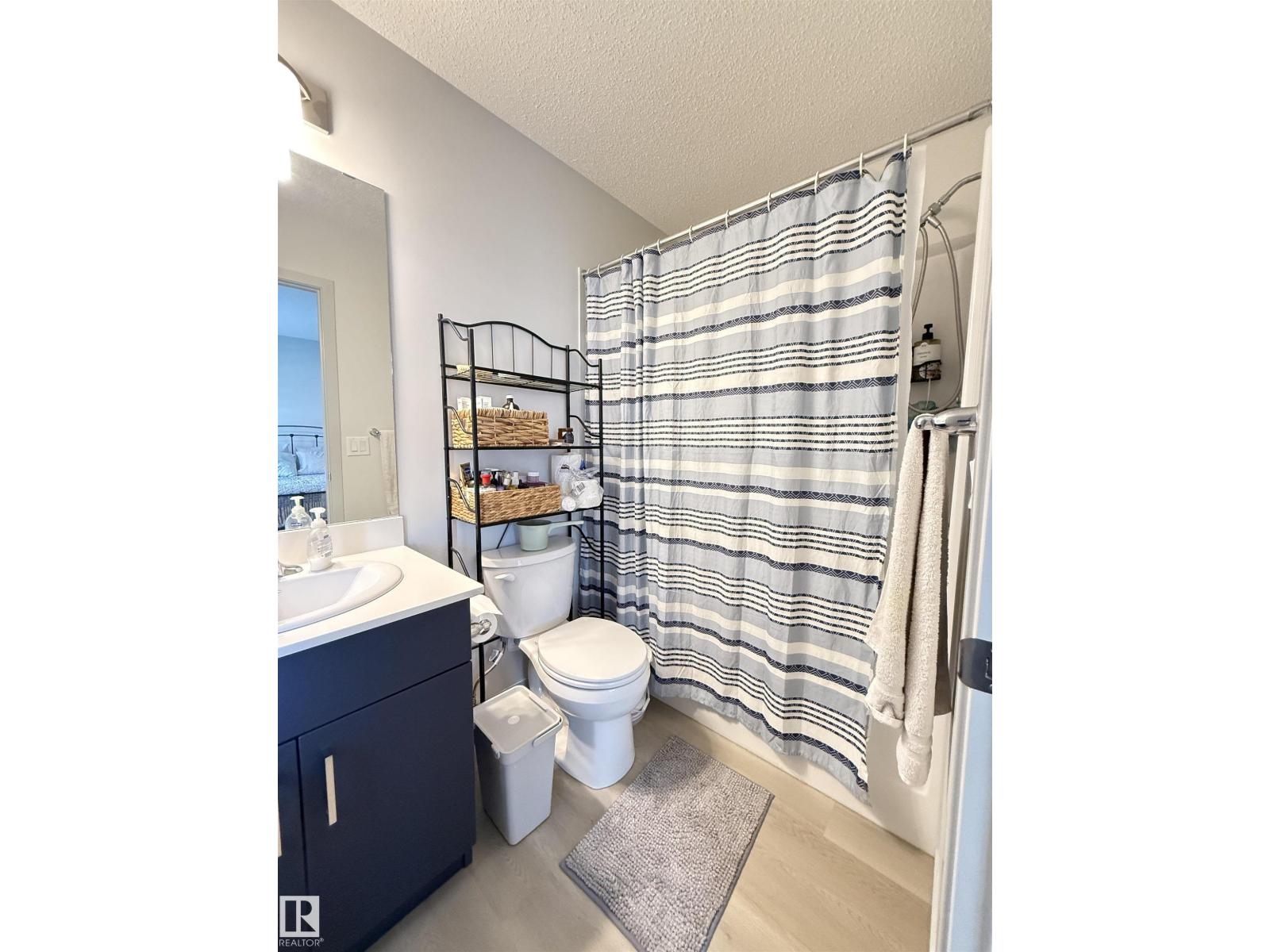 6283 176 AV NW