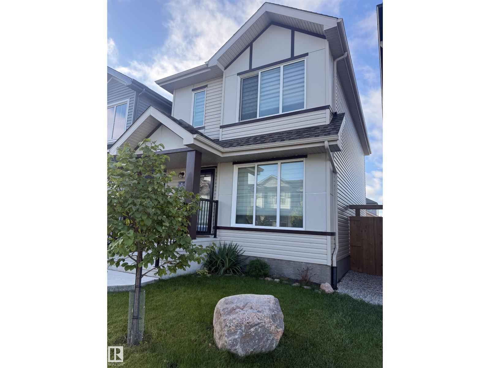 6283 176 AV NW