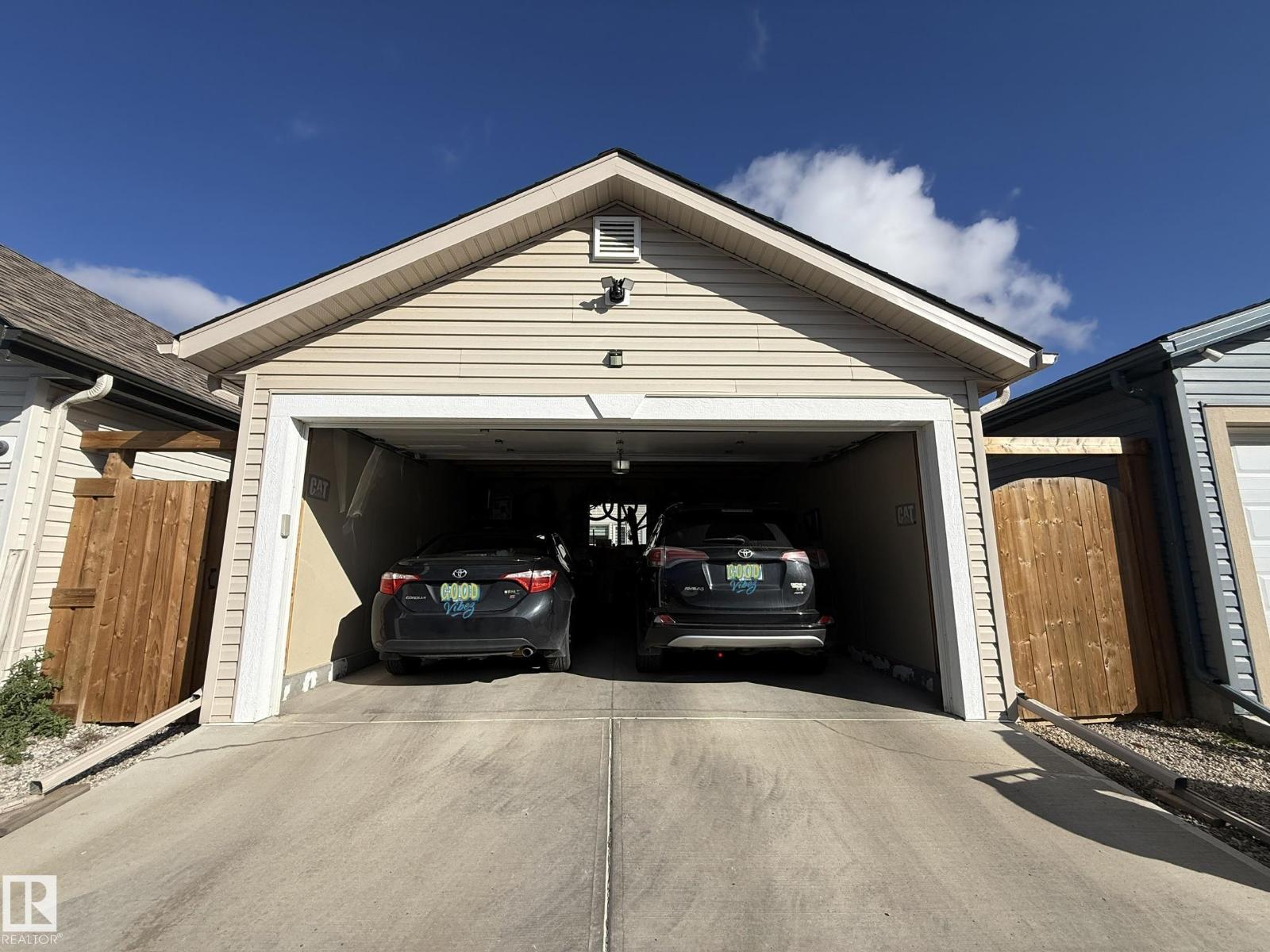 6283 176 AV NW