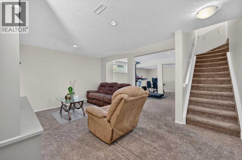 625 Somerset Drive SW photo 32