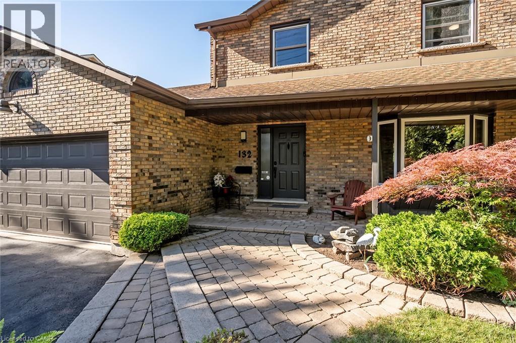 132 Hampton Heath Road, Burlington, Ontario  L7L 4N9 - Photo 2 - 40861545