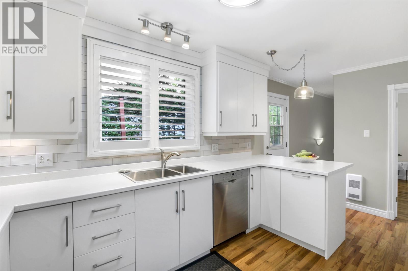 10 Strawberry Marsh Road, St. John's — photo 14