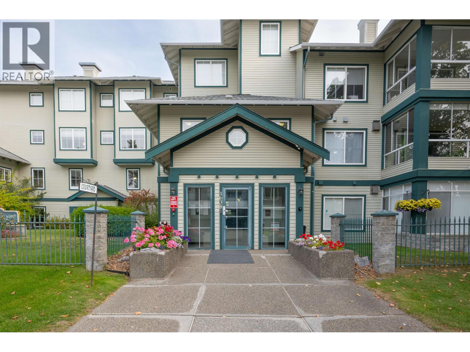 104 1638 6TH AVENUE, Prince George, British Columbia