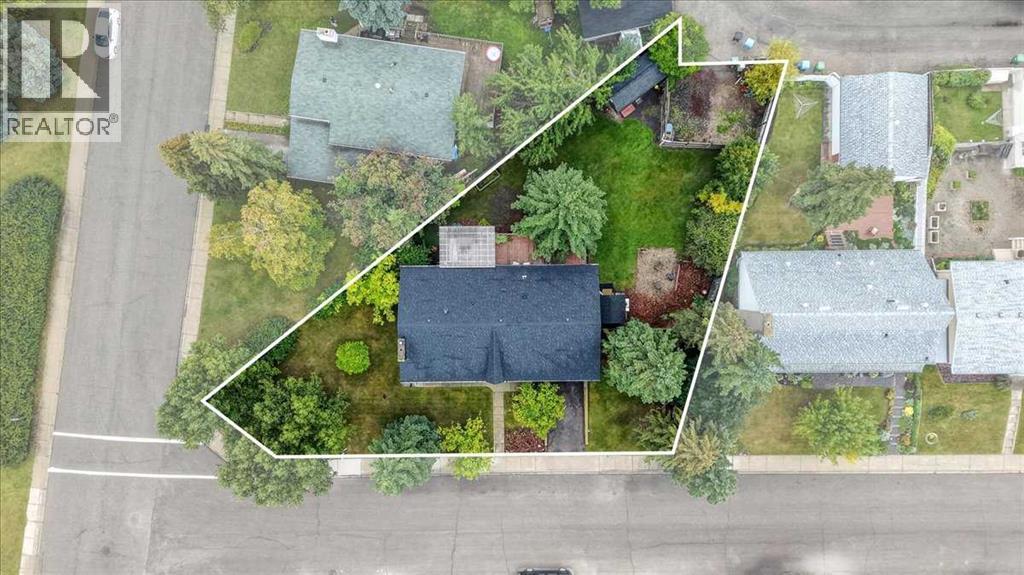 1703 107 Avenue Sw, Calgary, Alberta  T2W 0C3 - Photo 2 - A2344220