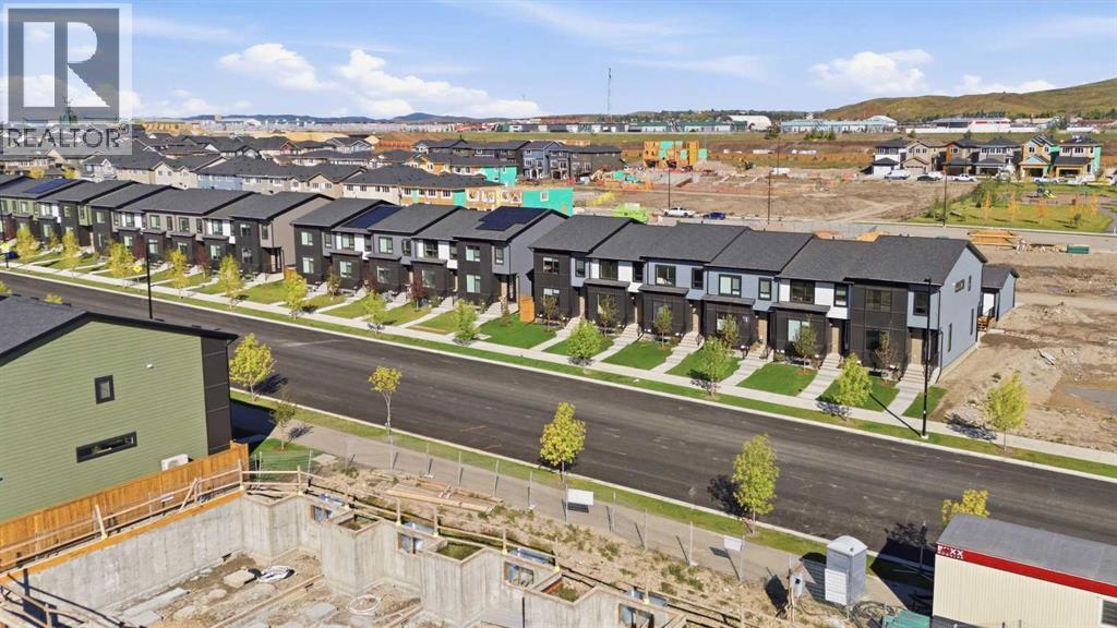 225 Vantage Drive