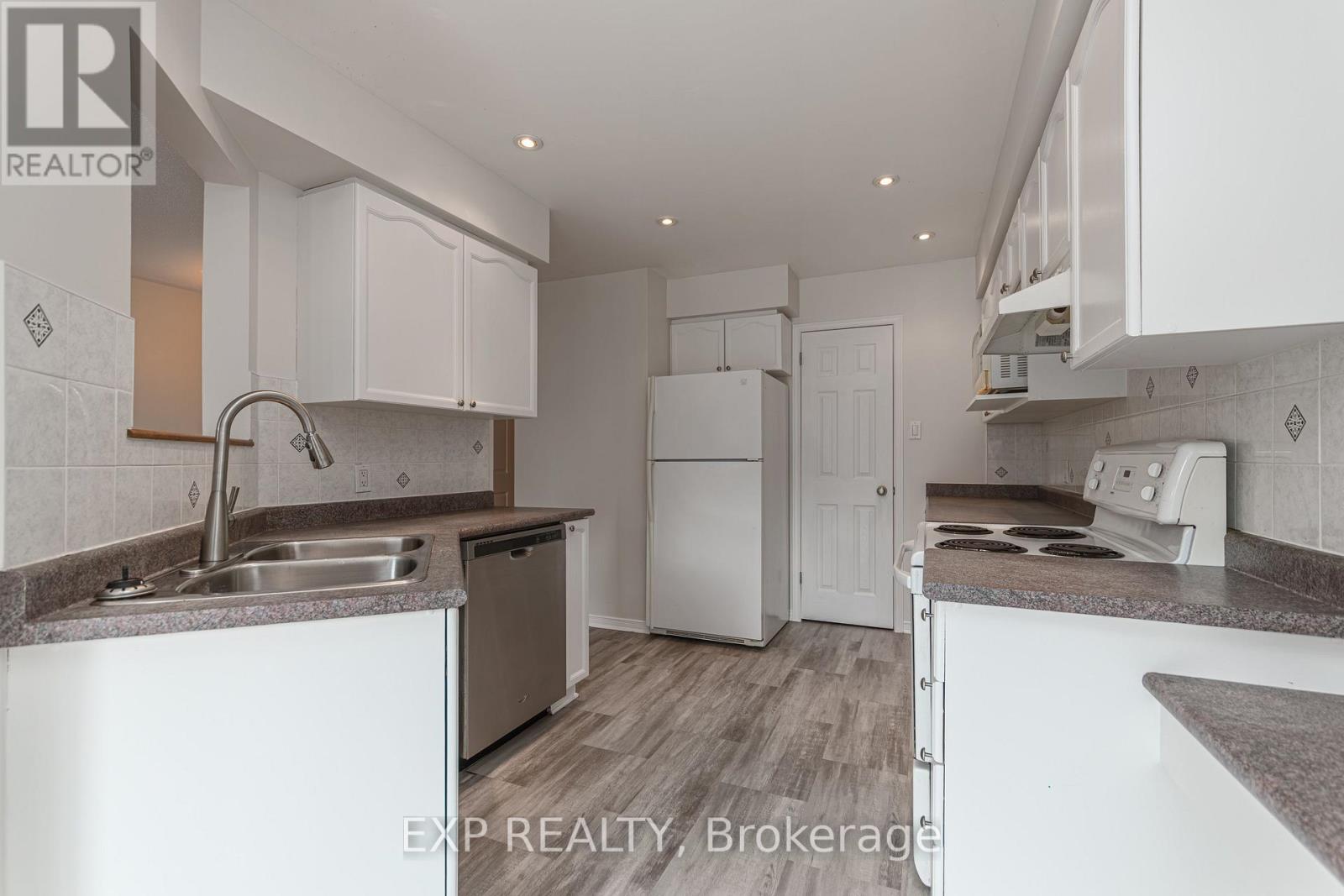 970 Cove Island Terrace, Ottawa, Ontario  K1V 1R4 - Photo 12 - X13809134