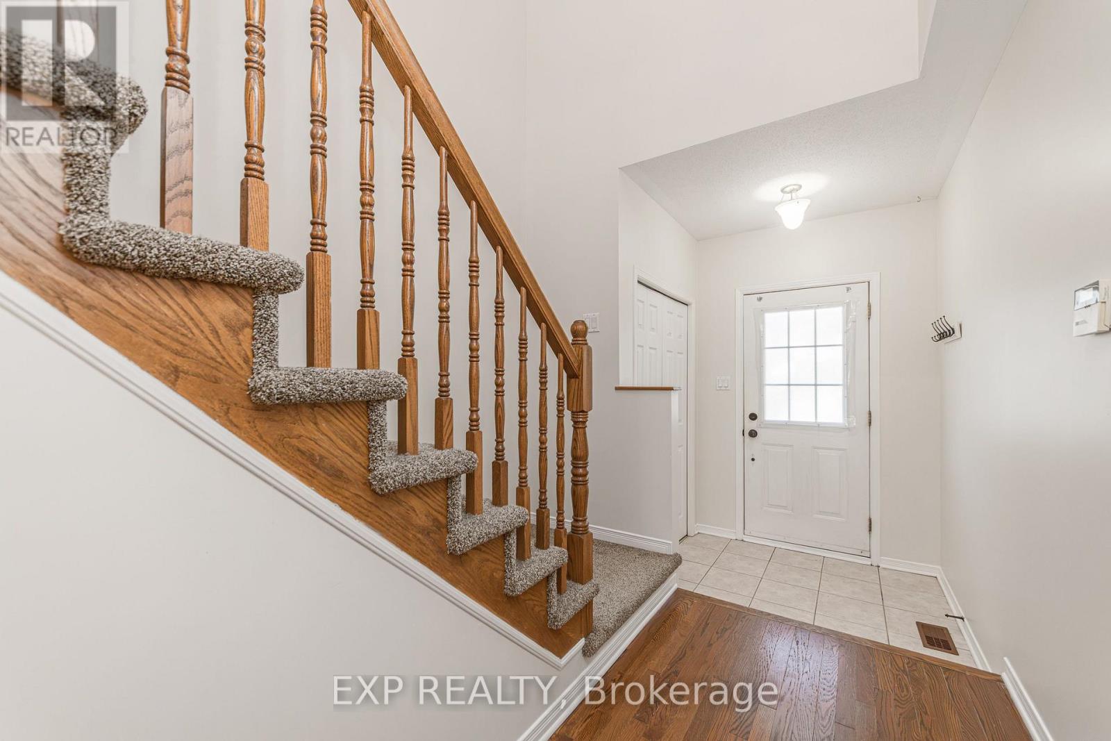 970 Cove Island Terrace, Ottawa, Ontario  K1V 1R4 - Photo 2 - X13809134